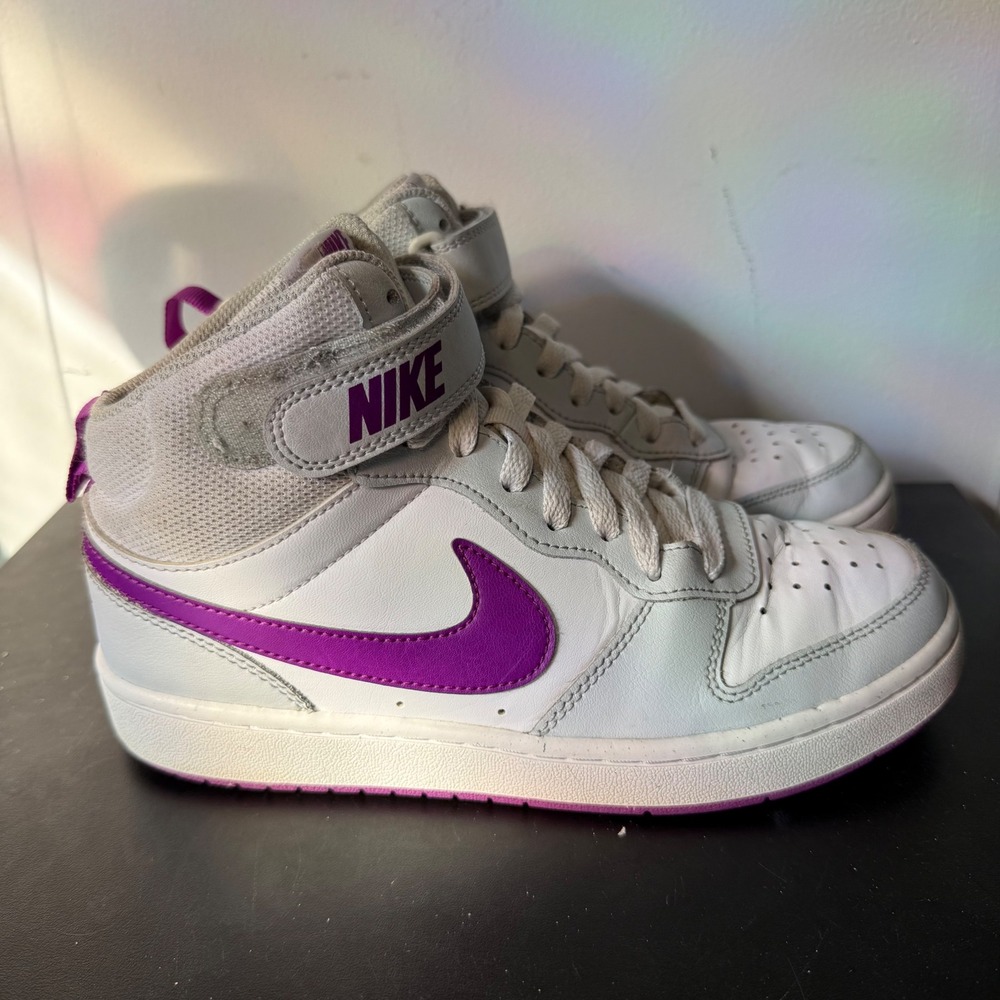 Nike Court Borough Mid 2 Sneakers Shoes Youth Size 5.5Y CD7782-009 White‎ Purple